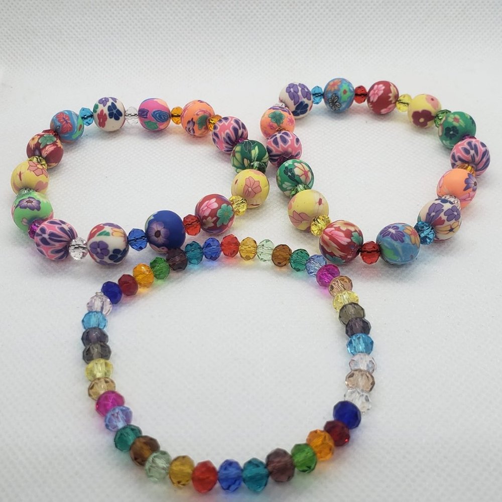 Bracelets - Picture 2 of 4